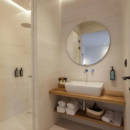 Stitch&stone Hotel
