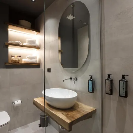Hotel Stitch&stone Gjirokaster