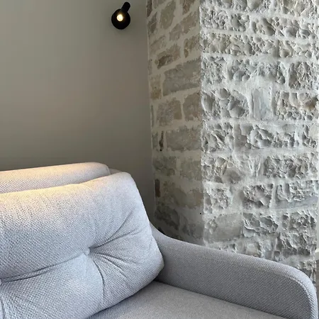 Stitch&stone Hotel
