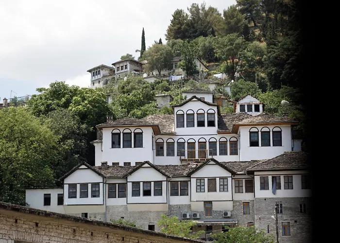 Stitch&stone Gjirokastra